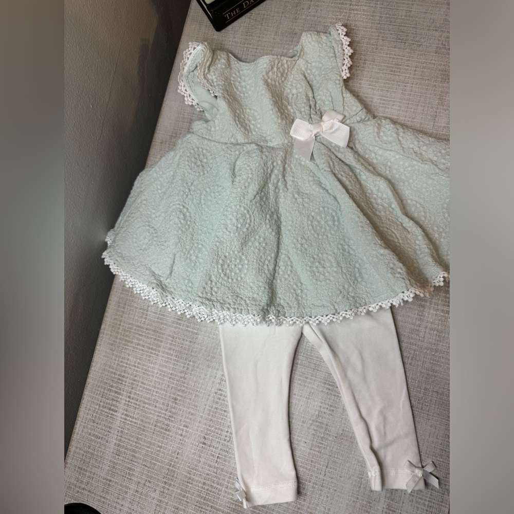 Beautiful baby set with great detail